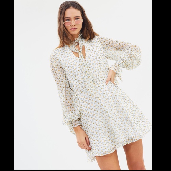 East Order Jackie Dress - Picture 2 of 16